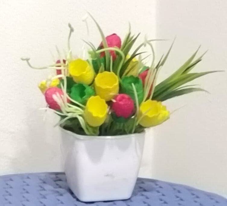 hand painted cream ceramic vase 8"