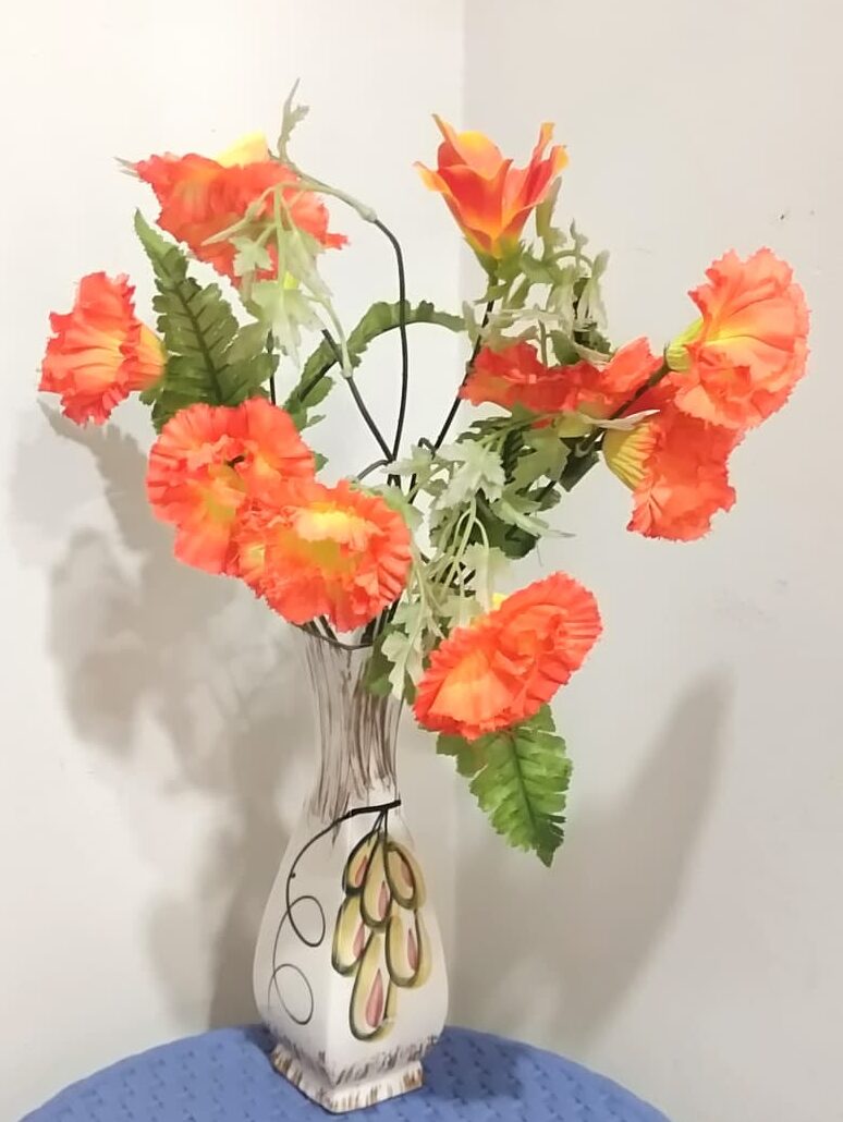 hand painted cream ceramic vase 8"